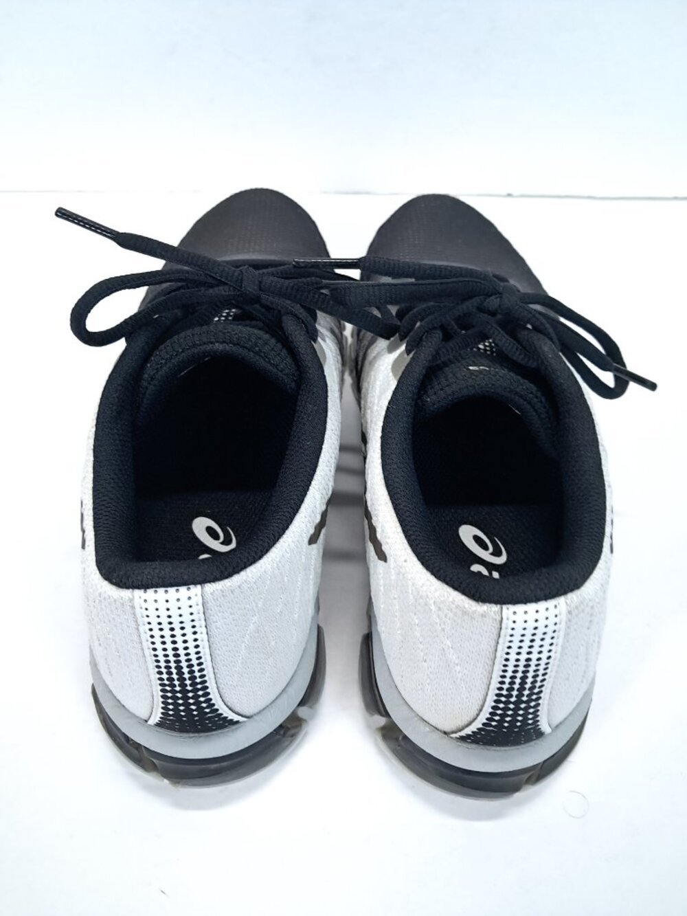 ASICS GEL Quantum 180 4 Shoes Women 7.5 Black White Athletic Sneakers 1022A098 - Picture 8 of 14
